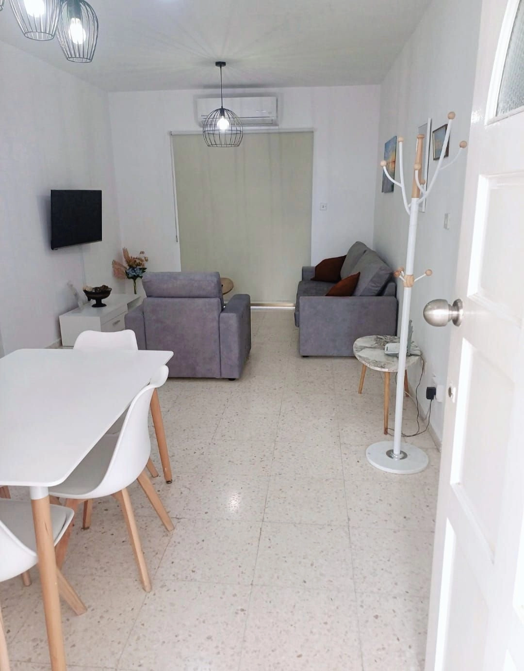 2 Bedroom Apartment for Rent in Paphos District