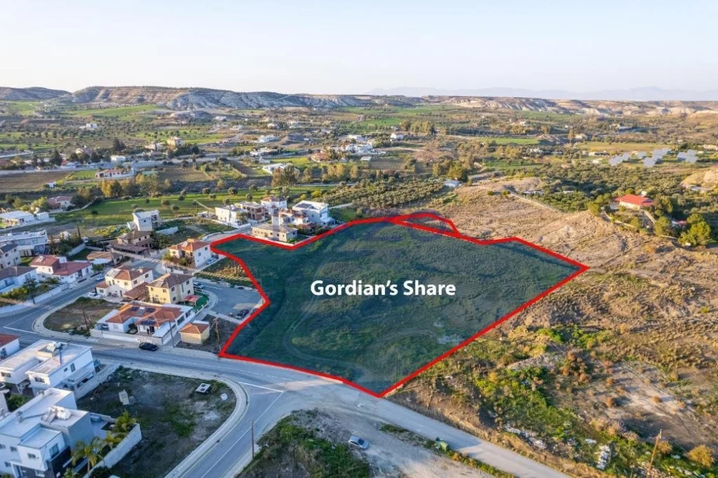11,299m² Plot for Sale in Analiontas (Kataliontas), Nicosia District