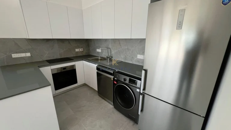 2 Bedroom Apartment for Rent in Dromolaxia, Larnaca District