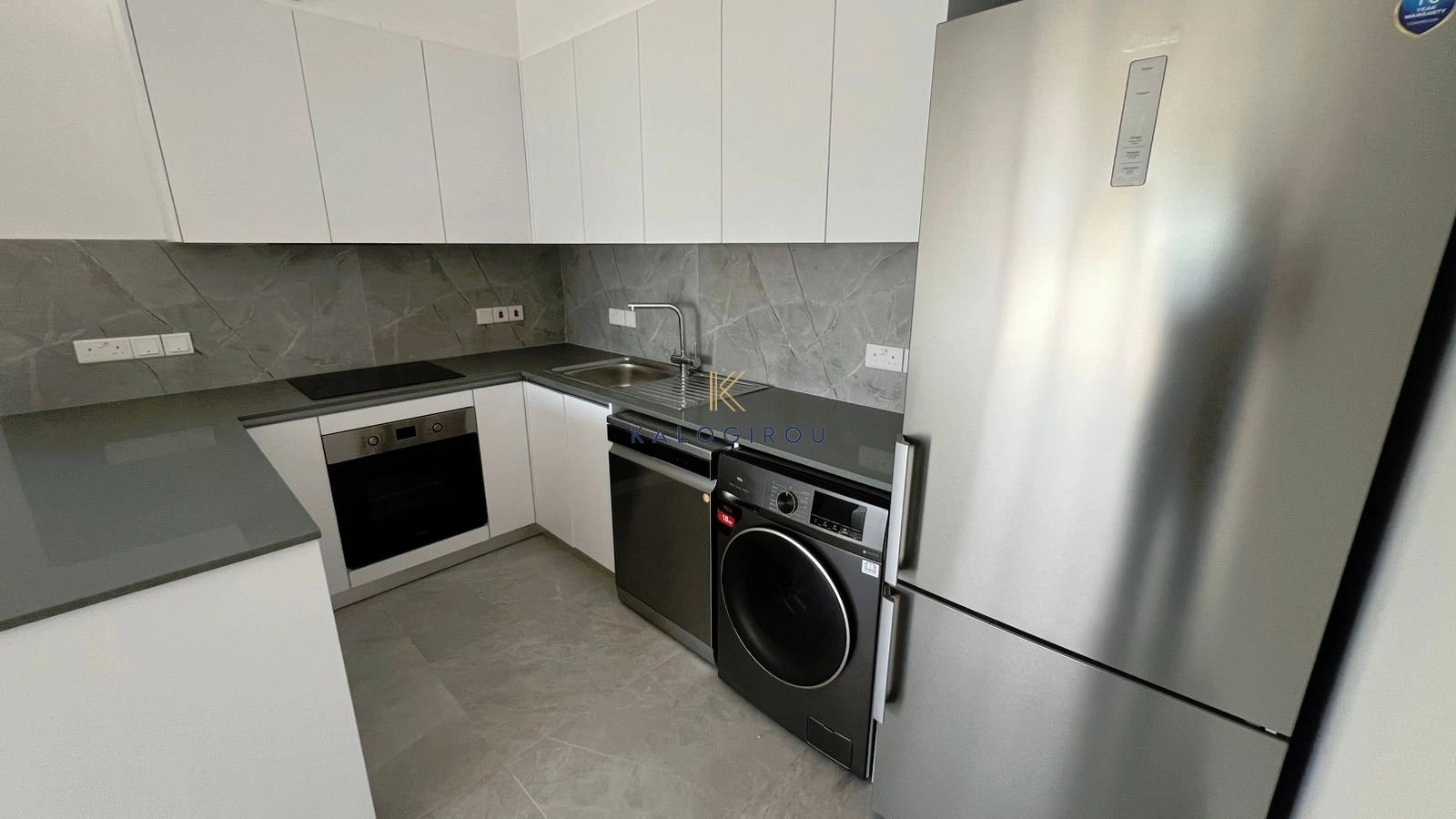 2 Bedroom Apartment for Rent in Dromolaxia, Larnaca District