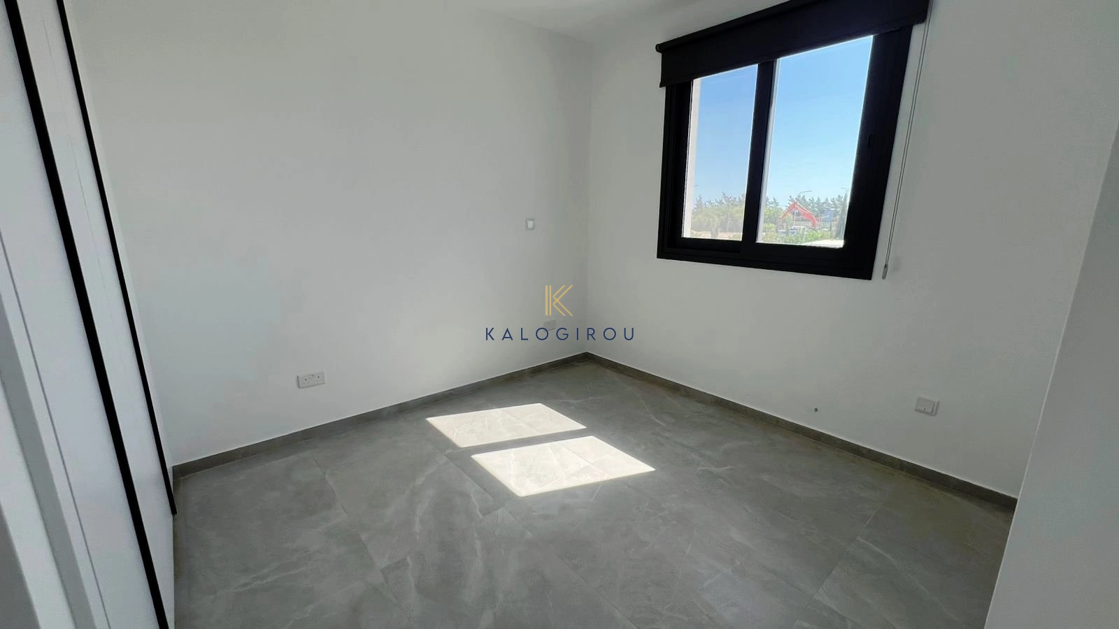 2 Bedroom Apartment for Rent in Dromolaxia, Larnaca District