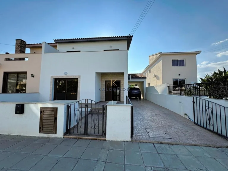 4 Bedroom House for Rent in Larnaca District