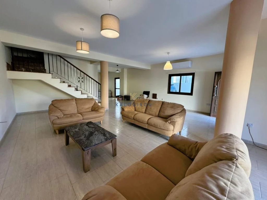 4 Bedroom House for Rent in Larnaca – Kamares