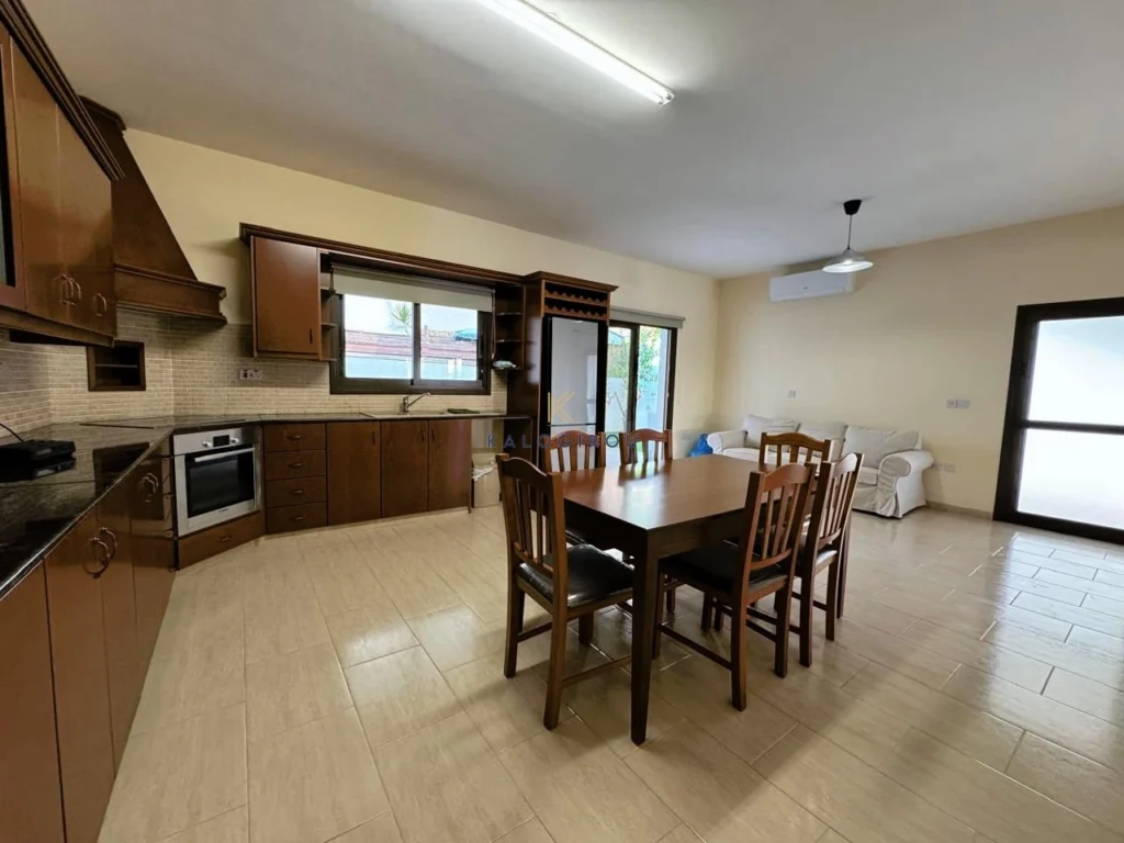 4 Bedroom House for Rent in Larnaca – Kamares