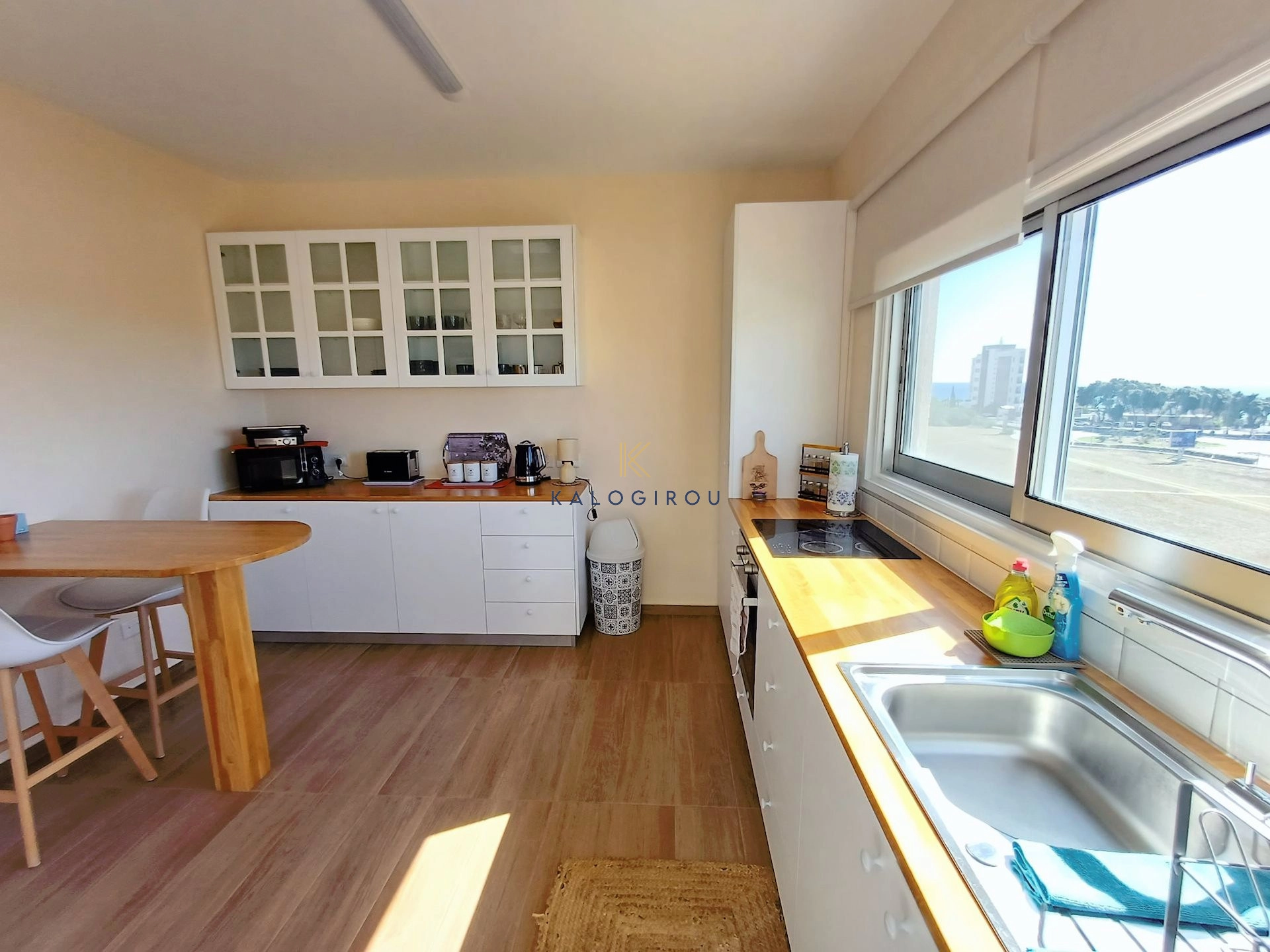 3 Bedroom Apartment for Rent in Larnaca – Makenzy