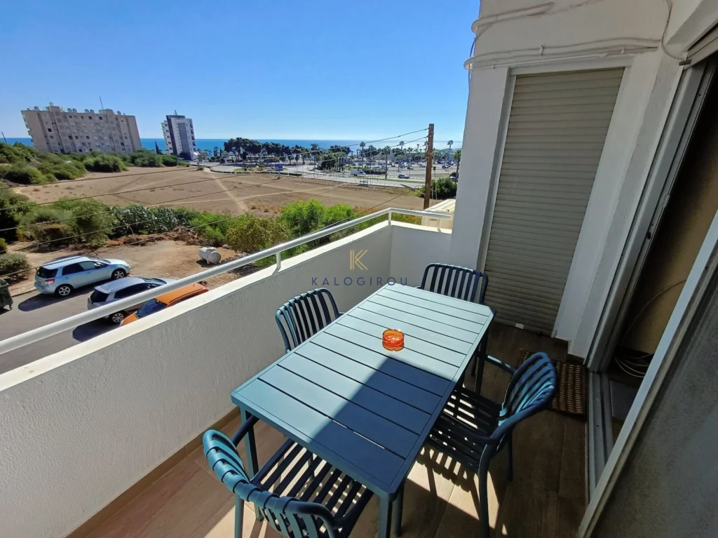 3 Bedroom Apartment for Rent in Larnaca – Makenzy