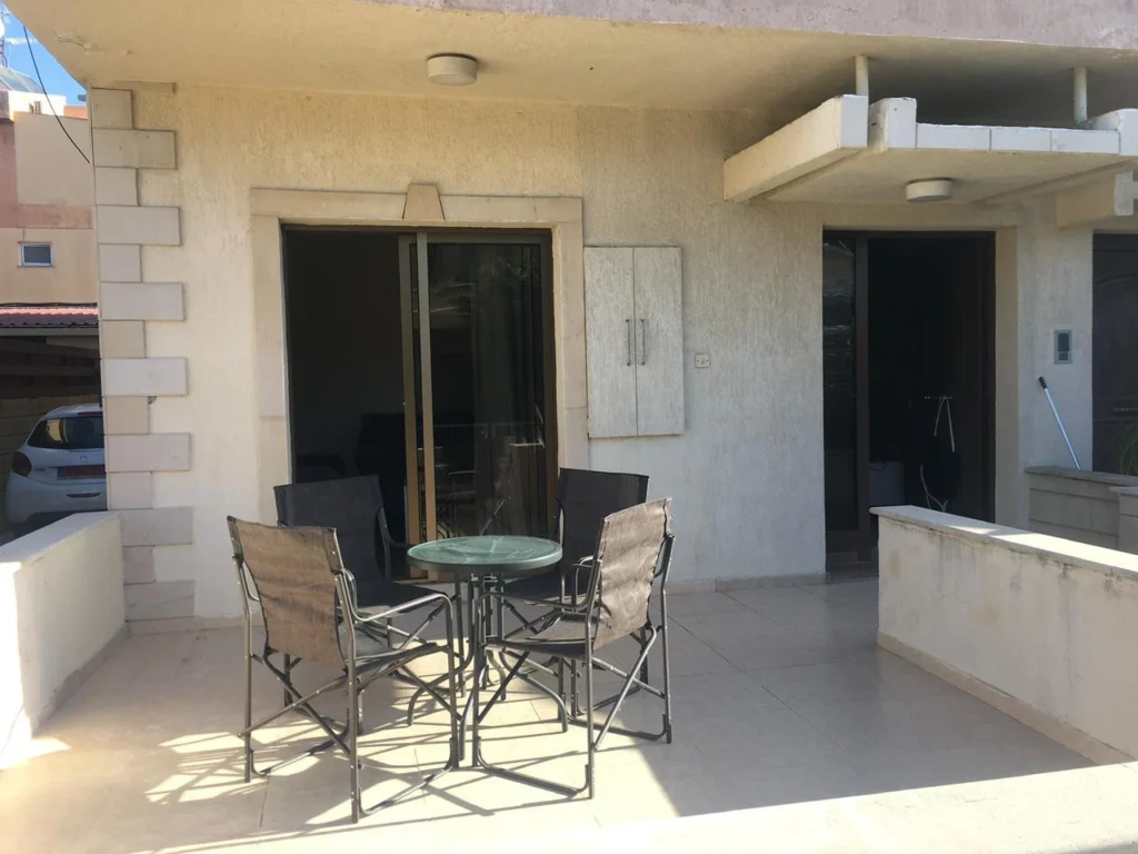 2 Bedroom Apartment for Rent in Kato Polemidia, Limassol District