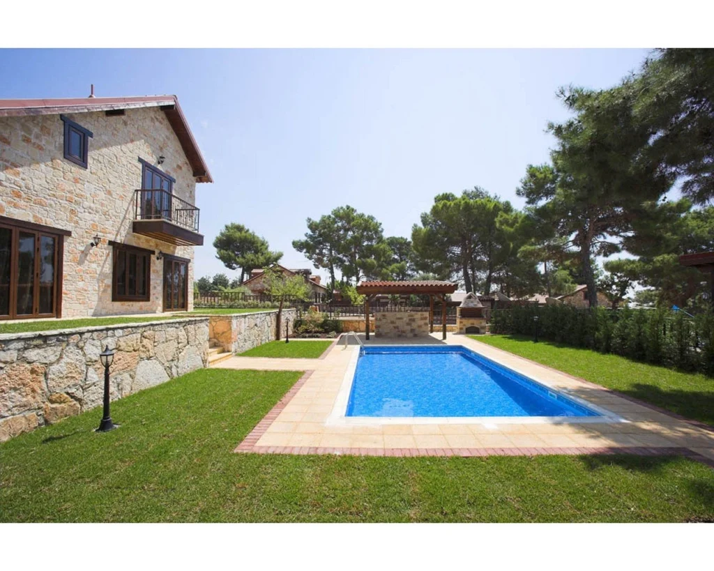 4 Bedroom House for Sale in Souni, Limassol District