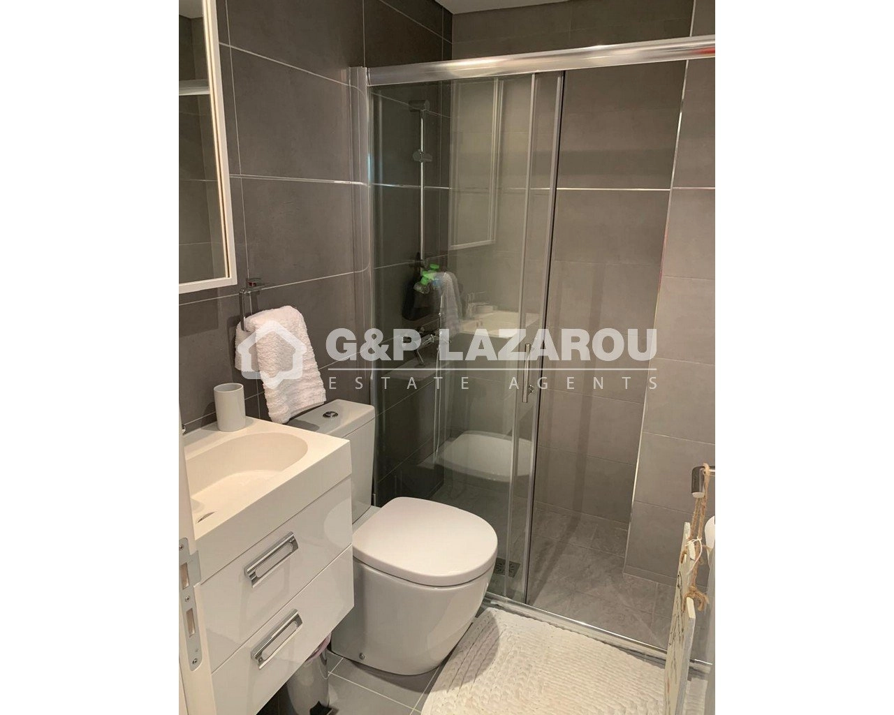 2 Bedroom Apartment for Rent in Potamos Germasogeias, Limassol District