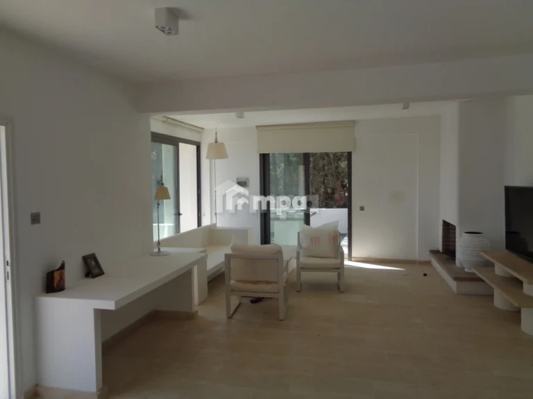 Cheap Houses and Villas for Sale Nicosia up to 600000 euro
