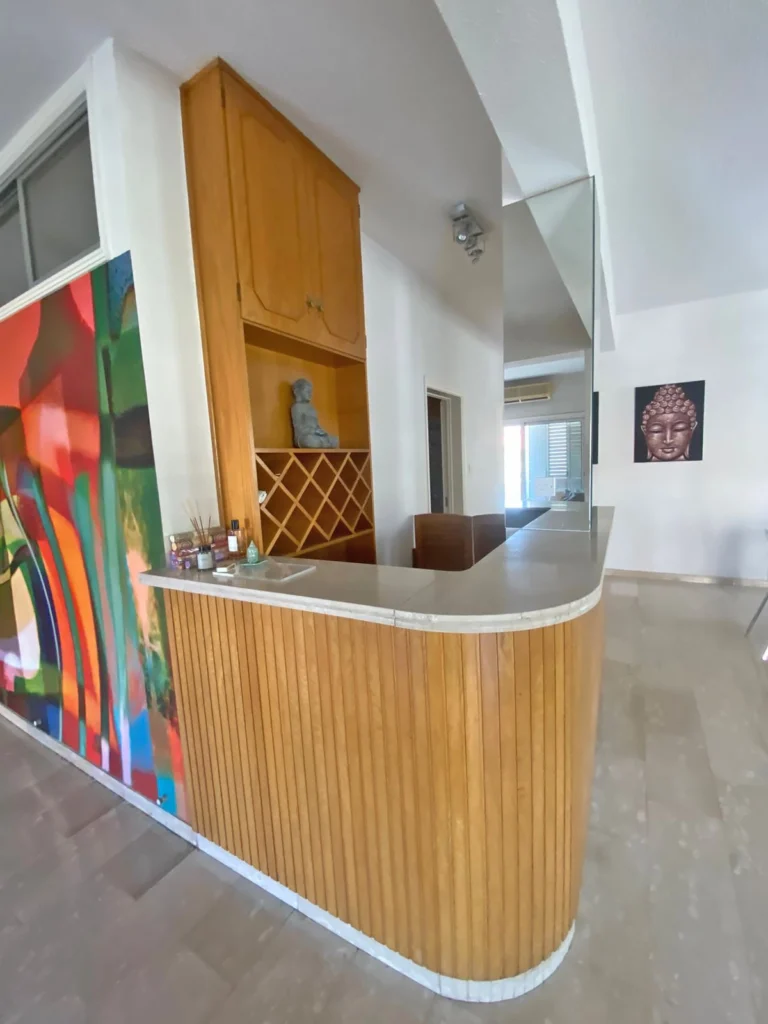 4 Bedroom Apartment for Sale