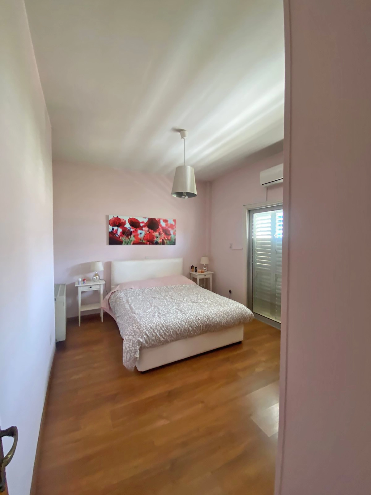 4 Bedroom Apartment for Sale