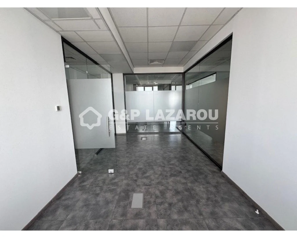 1800m² Building for Sale in Limassol District