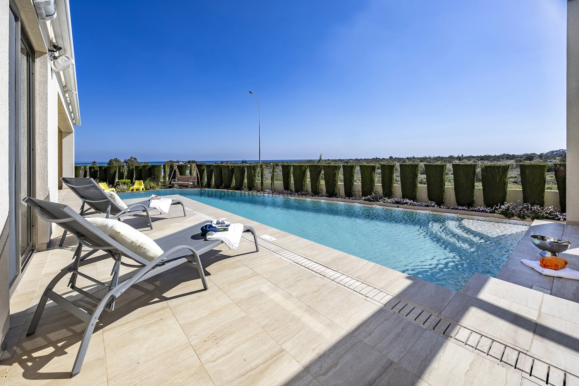 400m² House for Sale in Famagusta District