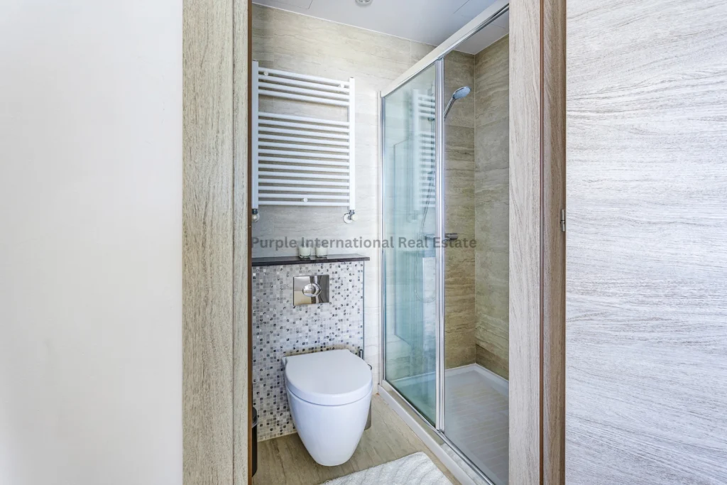 400m² House for Sale in Famagusta District