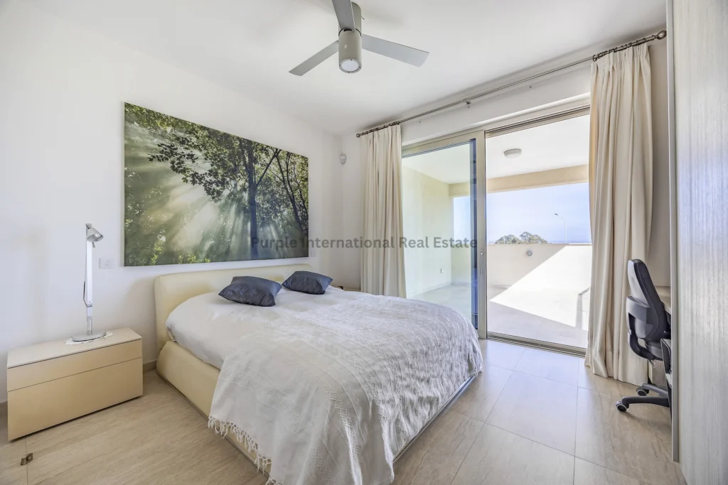 400m² House for Sale in Famagusta District