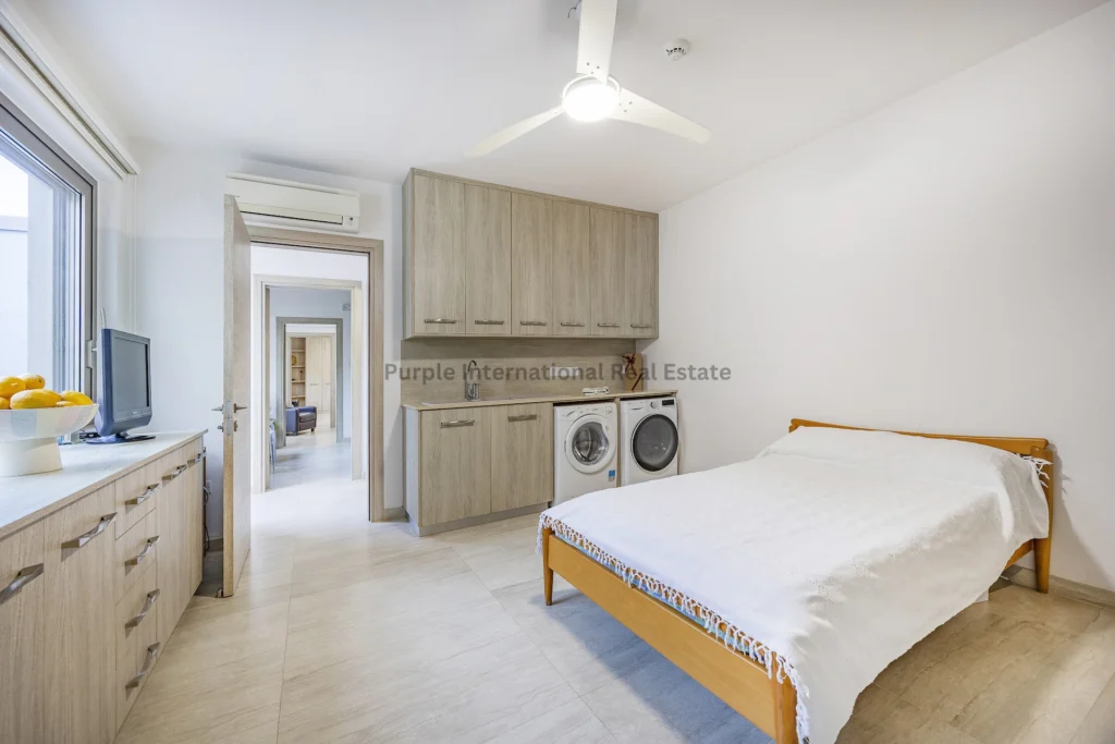 400m² House for Sale in Famagusta District