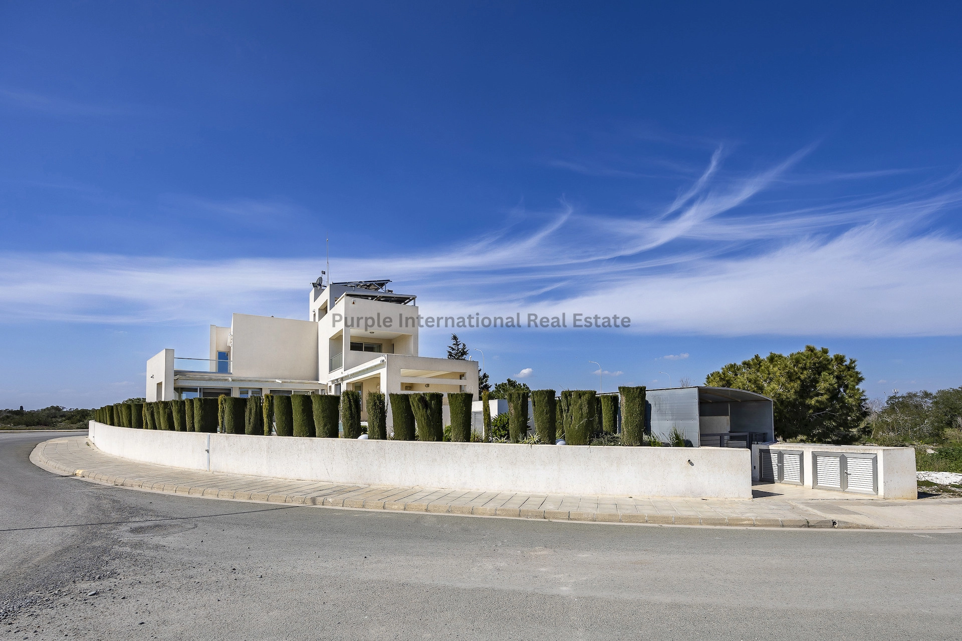 400m² House for Sale in Famagusta District