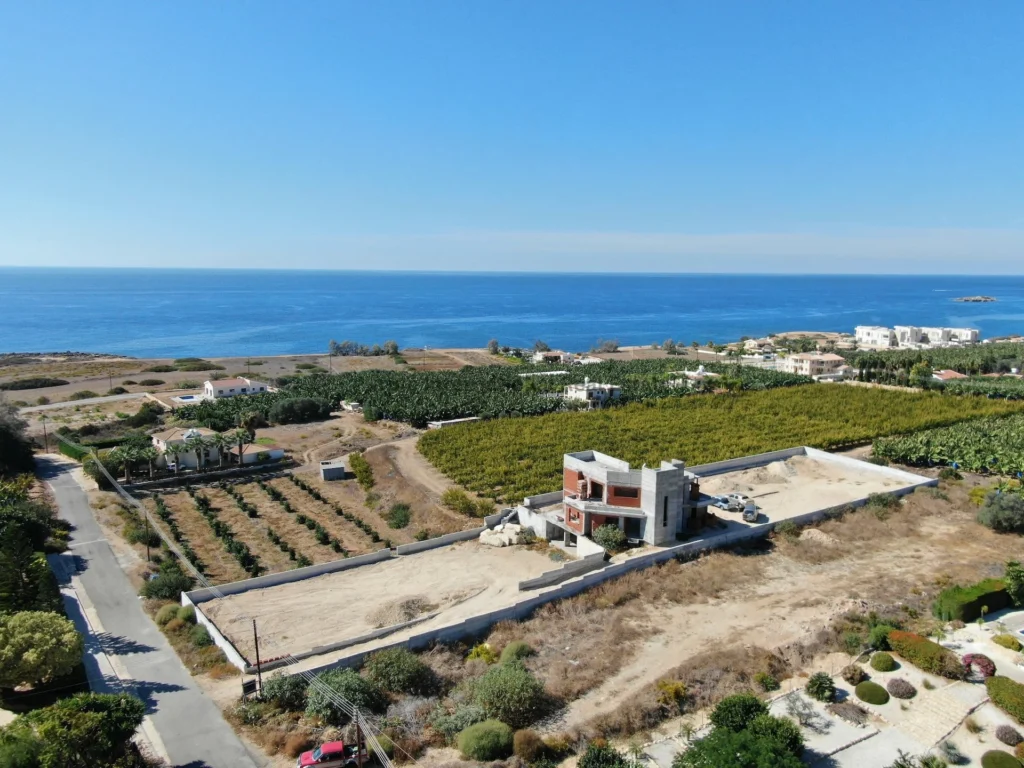 4 Bedroom House for Sale in Sea Caves, Paphos District
