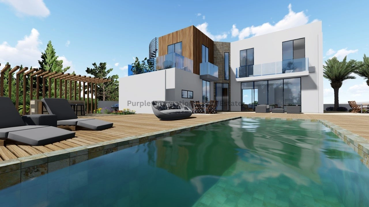 4 Bedroom House for Sale in Sea Caves, Paphos District