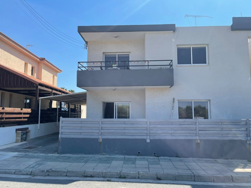 546m² Building for Sale in Kolossi, Limassol District