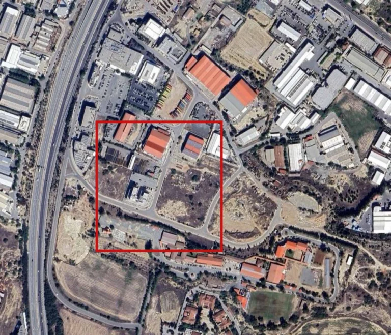 1,569m² Plot for Sale