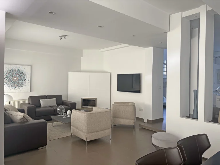4 Bedroom Apartment for Sale in Strovolos, Nicosia District