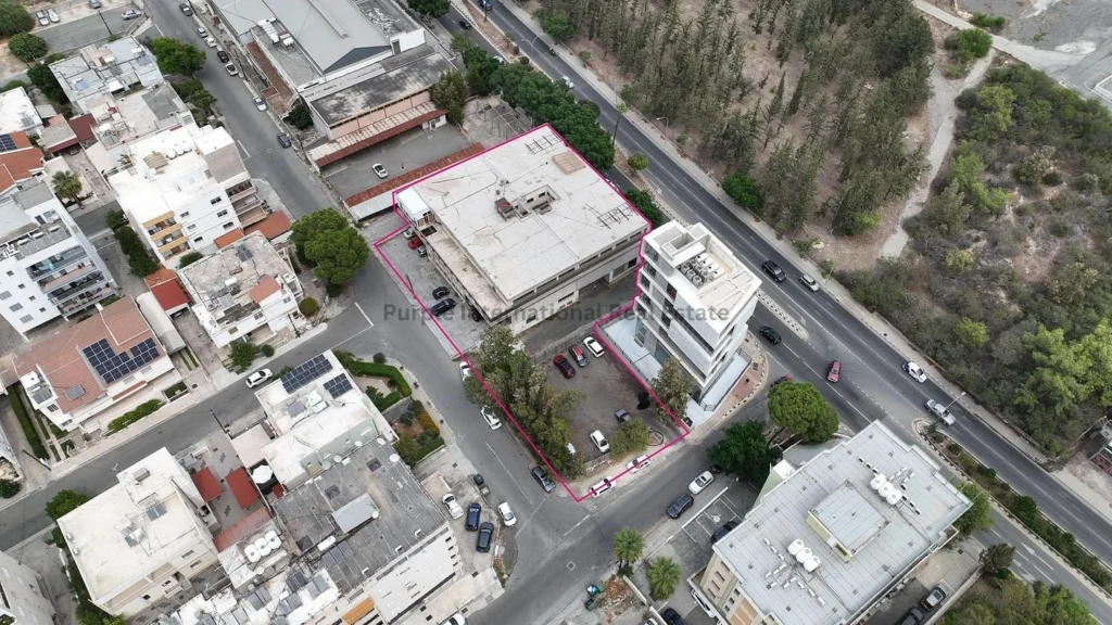 2,330m² Plot for Sale in Strovolos, Nicosia District
