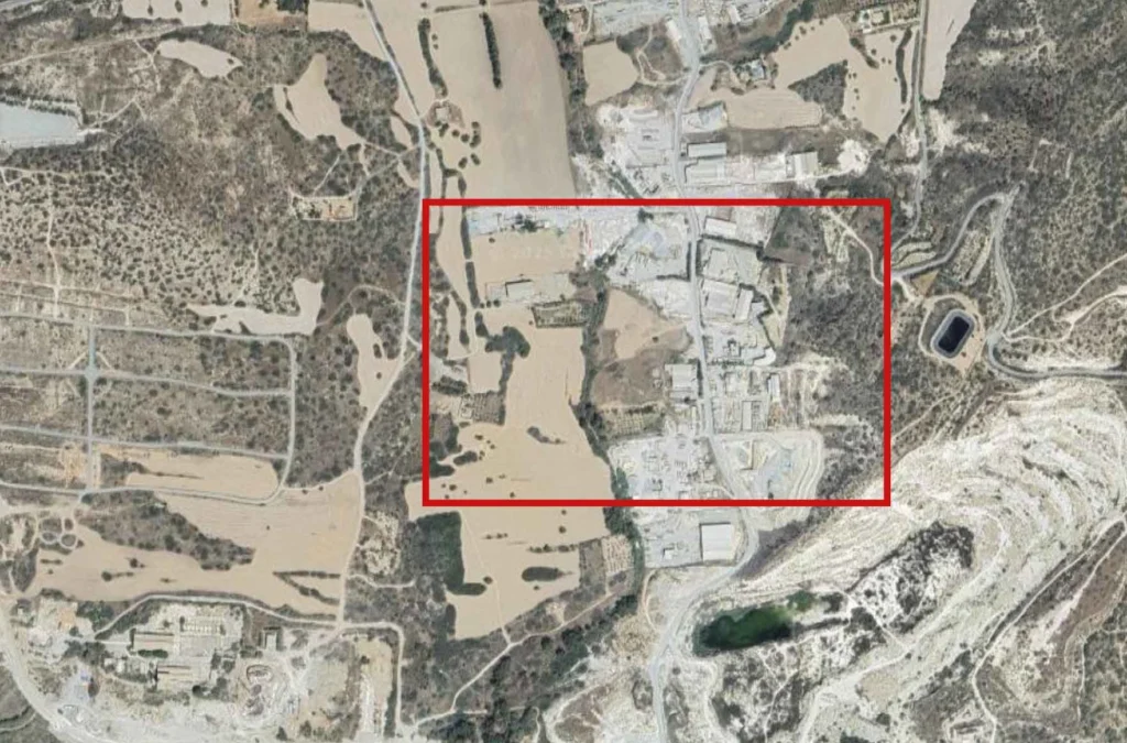 9,700m² Plot for Sale in Pyrgos Lemesou, Limassol District