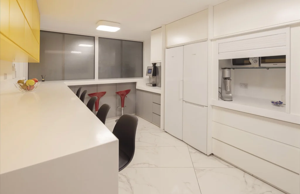 1072m² Building for Sale in Limassol – Neapolis