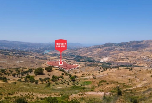 12,041m² Plot for Sale in Fyti, Paphos District