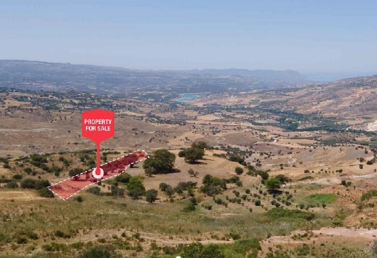 5,184m² Plot for Sale in Fyti, Paphos District