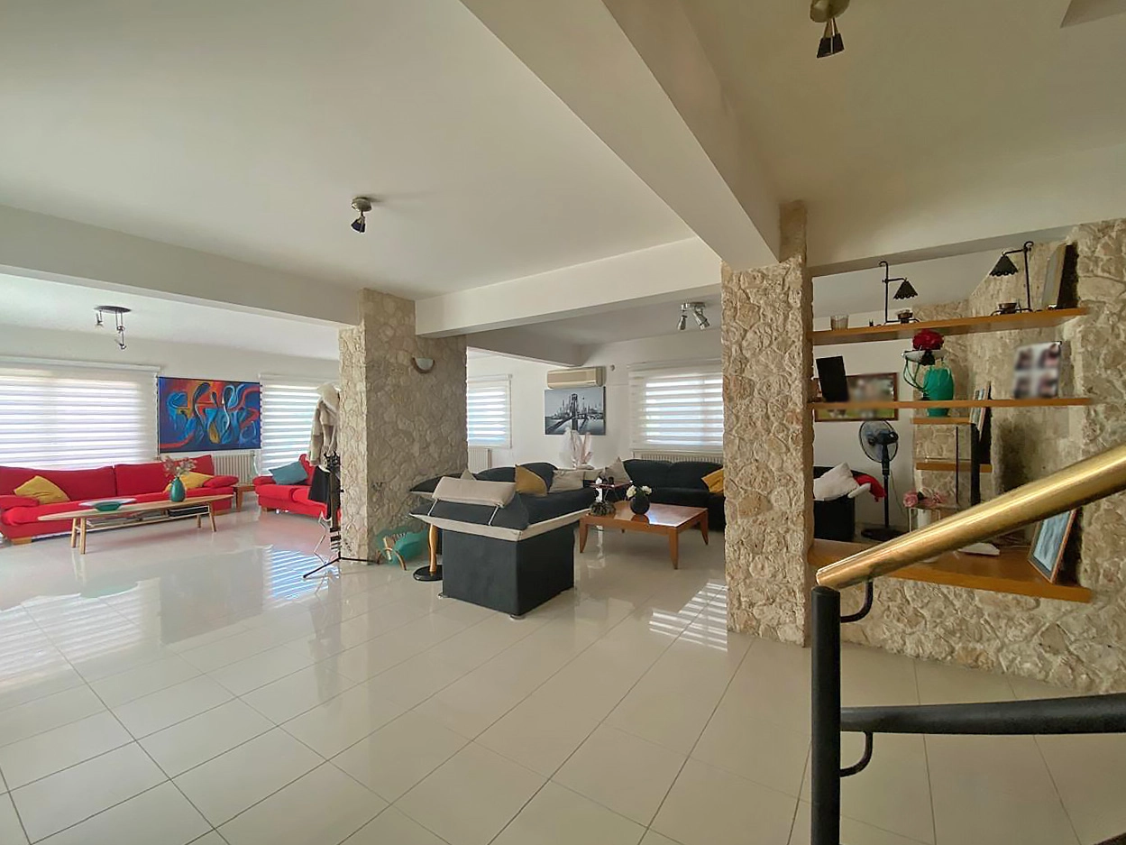 4 Bedroom House for Sale in Engomi, Nicosia District