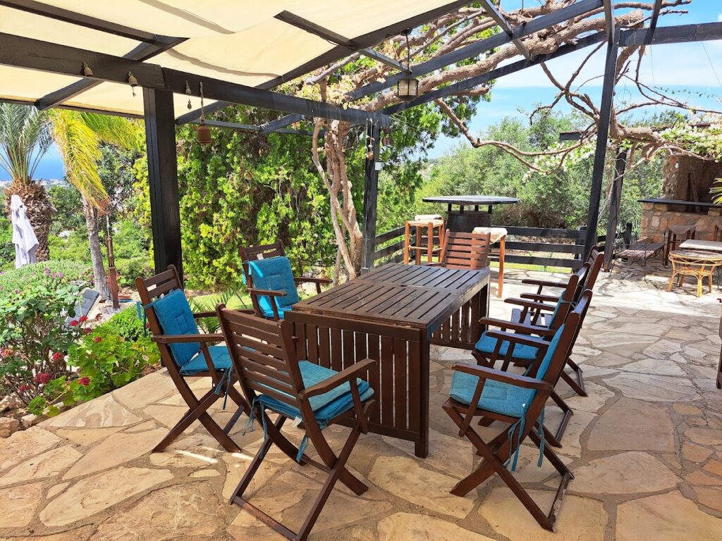 5 Bedroom House for Sale in Pegeia, Paphos District