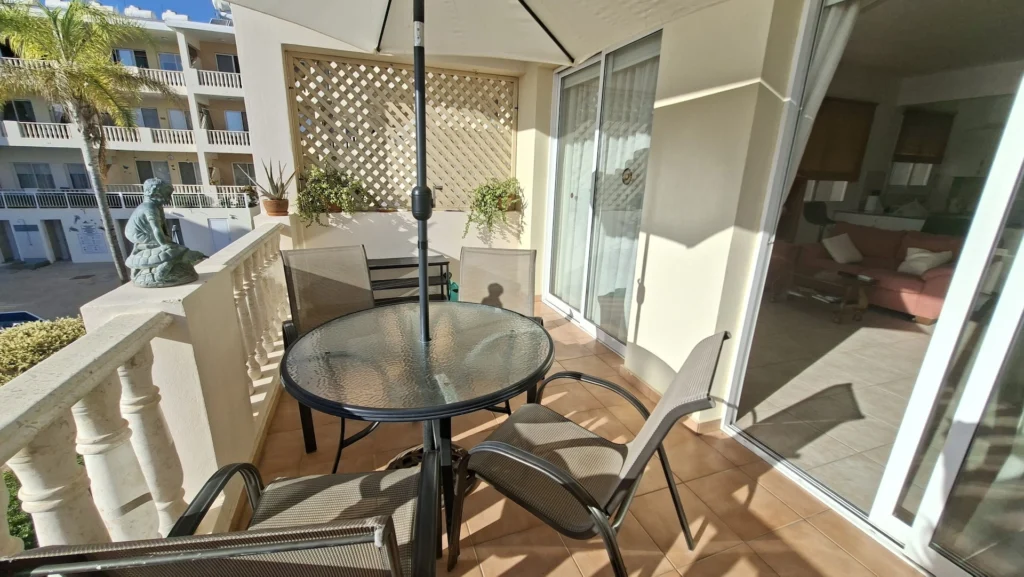2 Bedroom Apartment for Rent in Paphos – Universal
