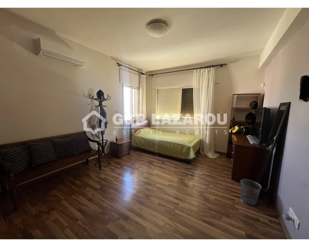 5 Bedroom House for Sale in Limassol – Agios Athanasios