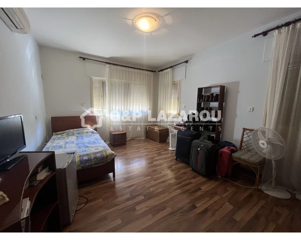 5 Bedroom House for Sale in Limassol – Agios Athanasios