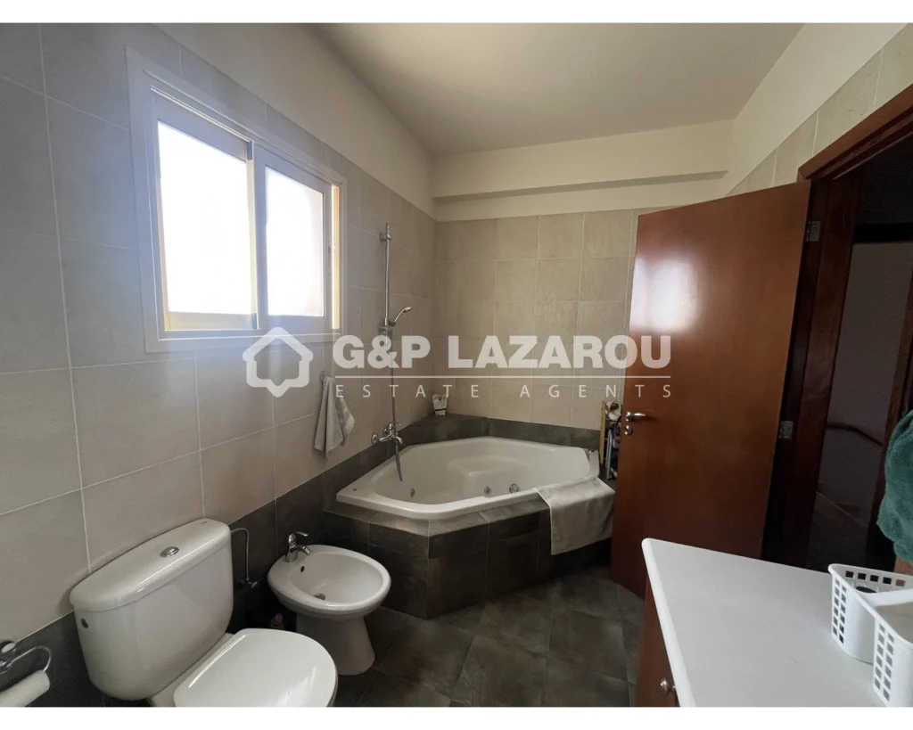 5 Bedroom House for Sale in Limassol – Agios Athanasios