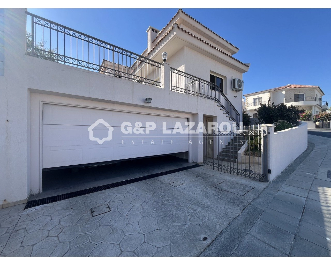 5 Bedroom House for Sale in Limassol – Agios Athanasios
