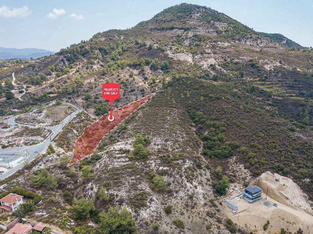 5,352m² Plot for Sale in Trimiklini, Limassol District
