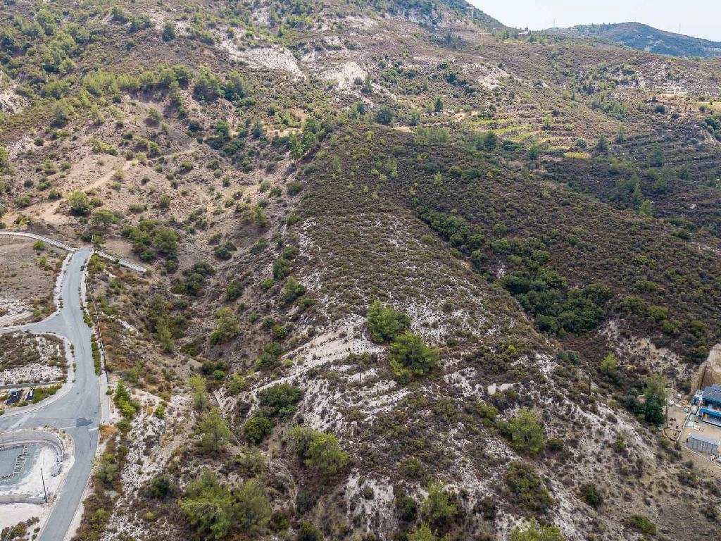 5,352m² Plot for Sale in Trimiklini, Limassol District