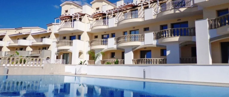 3 Bedroom House for Sale in Paphos – Universal
