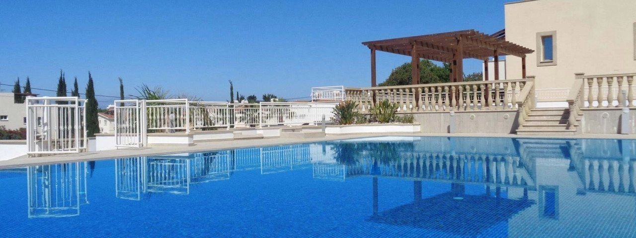 3 Bedroom House for Sale in Paphos – Universal