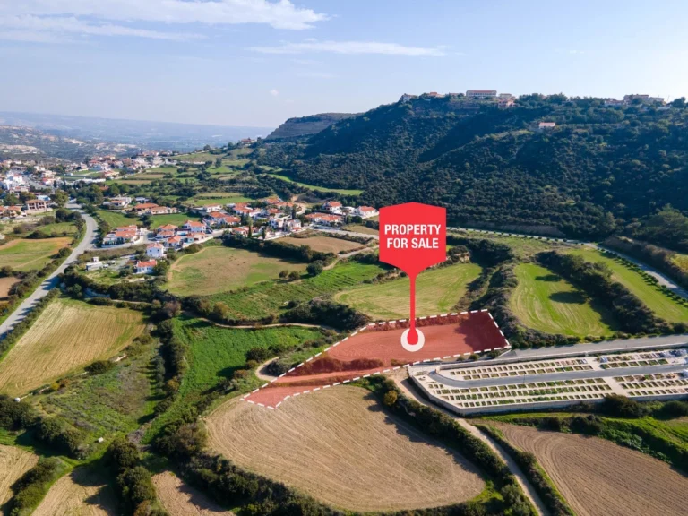 3,011m² Plot for Sale in Pissouri, Limassol District