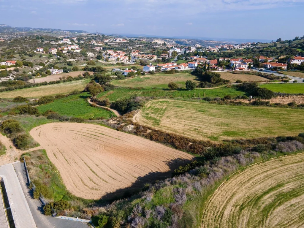 3,011m² Plot for Sale in Pissouri, Limassol District