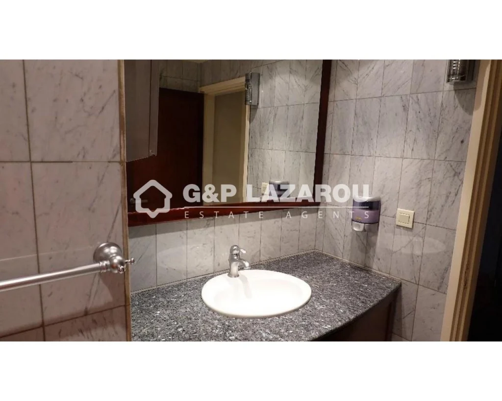 208m² Office for Rent in Agia Triada, Limassol District