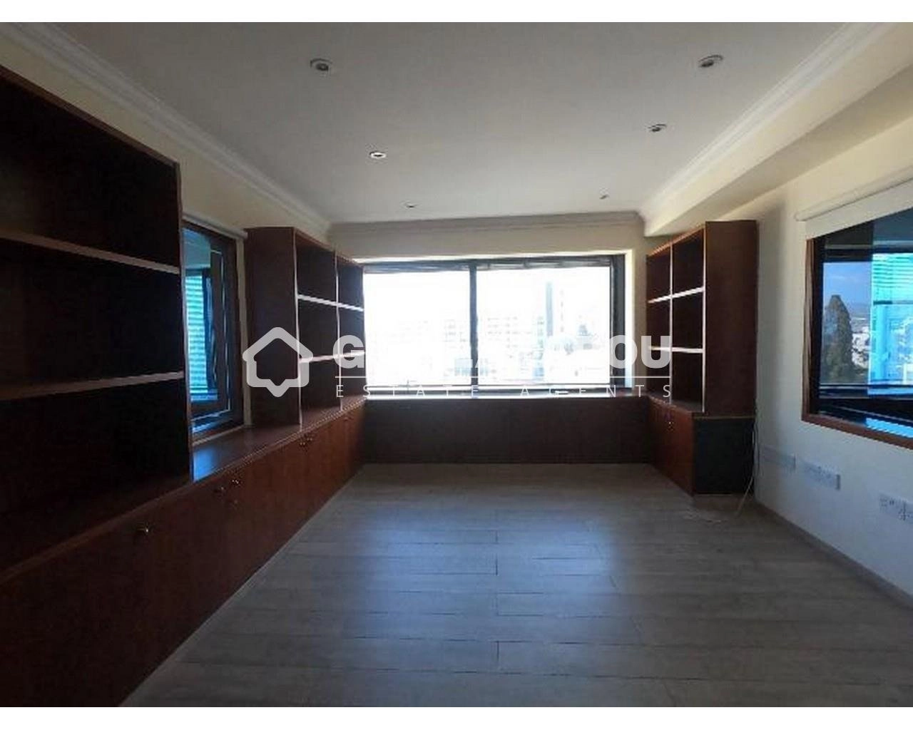 208m² Office for Rent in Agia Triada, Limassol District
