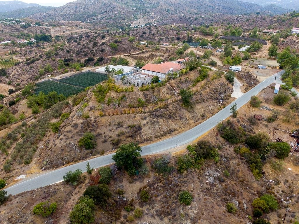 2,331m² Plot for Sale in Kalo Chorio Lemesou, Limassol District