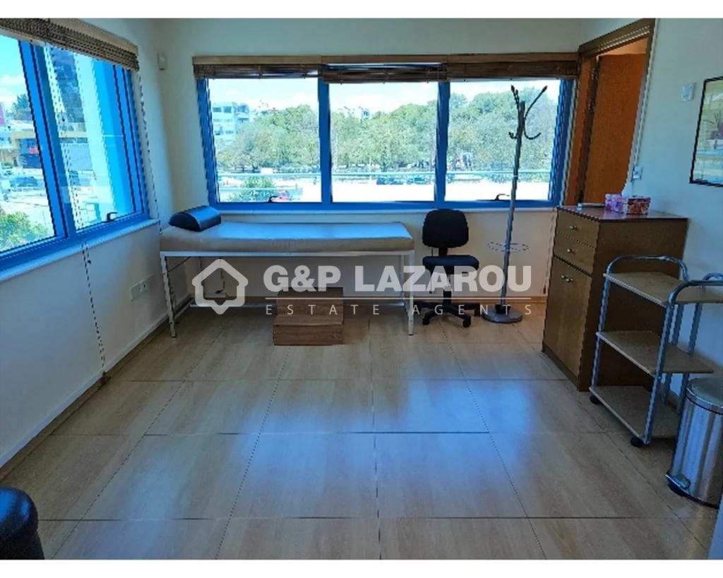 135m² Office for Rent in Limassol – Agia Zoni