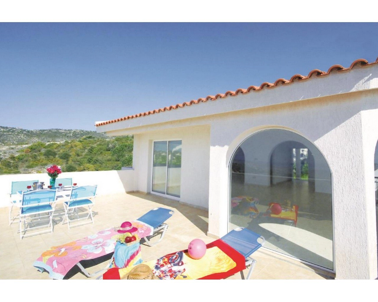 5 Bedroom House for Sale in Tala, Paphos District